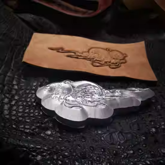 Forma do wytłaczania skóry w k – Leatherwork Flowers recenzja i cena