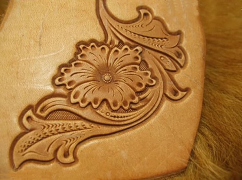 Skórzana forma do grawerowania – Leatherwork Flowers recenzja i cena