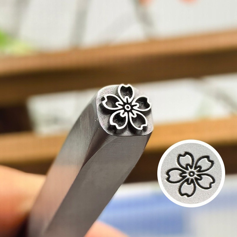 Narzędzie do stemplowania meta – Leatherwork Flowers recenzja i cena